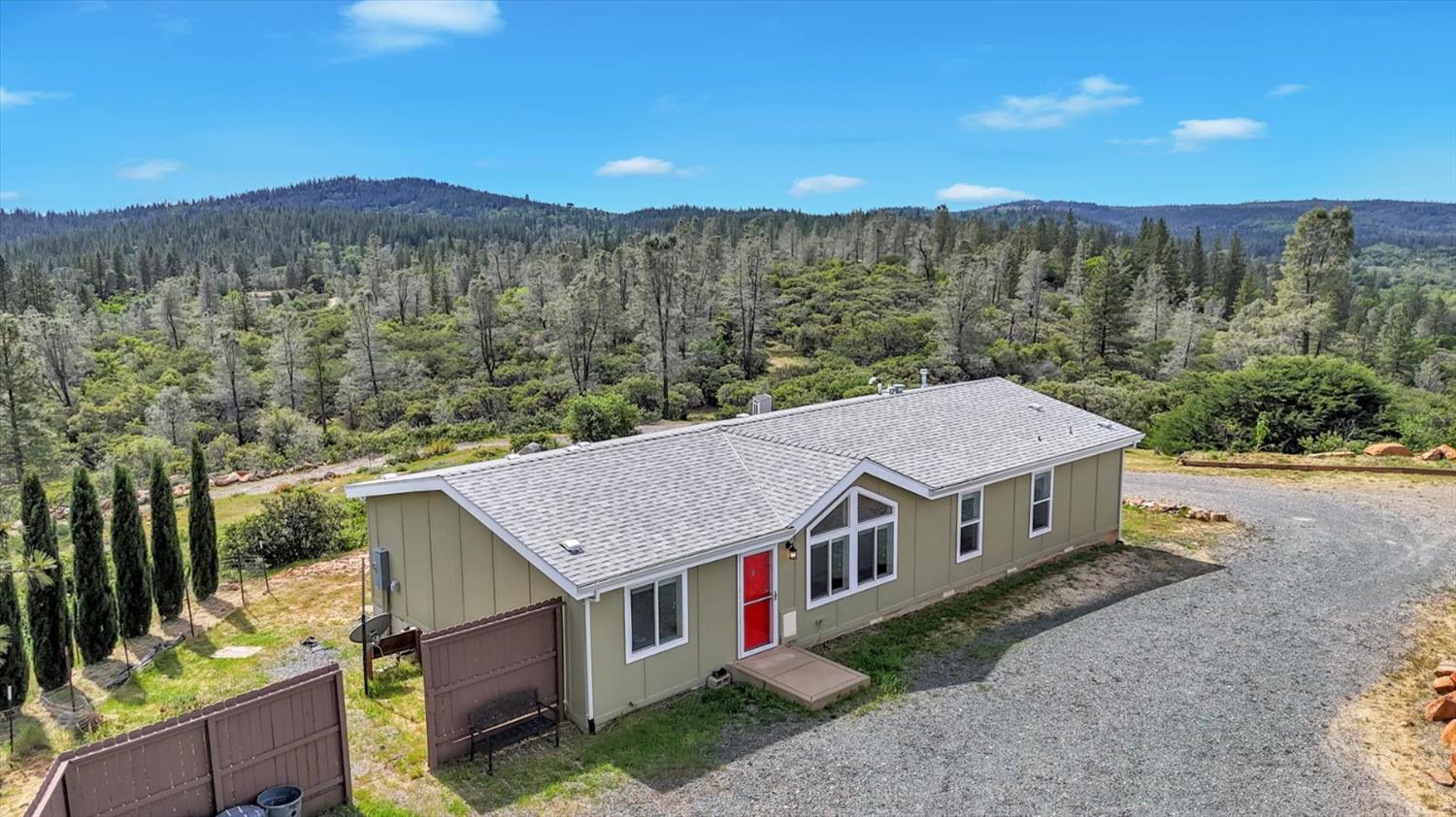 13886 Meadow Valley Road Dobbins, CA 95935 - Photo 43 of 99 an aerial view of a house next to a yard