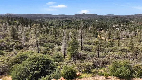 $685,000 | 13886 Meadow Valley Road, Dobbins, CA 95935