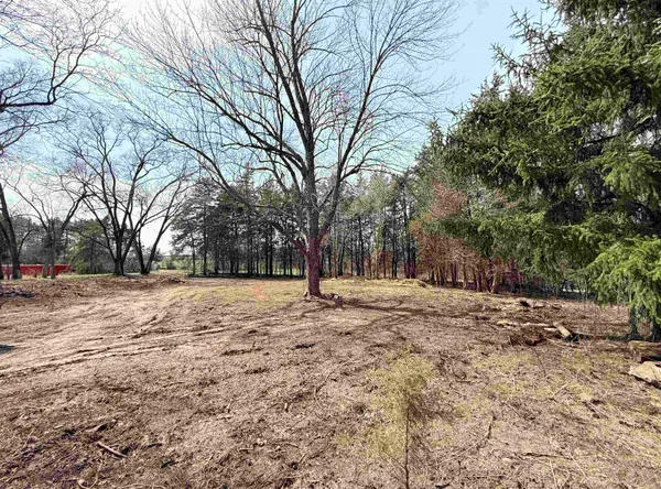 $165,000 | 3230 South Oakhill Avenue, Janesville, WI 53546