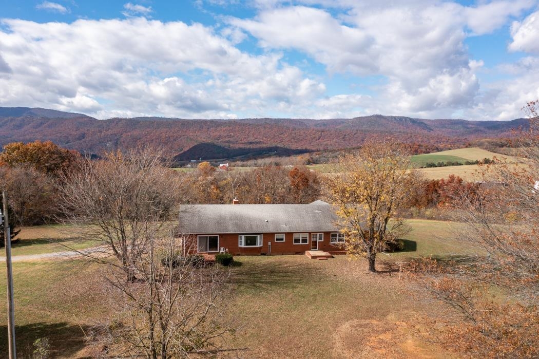 2866 Strole Farm Road Shenandoah, VA 22849 - Photo 16 of 62 Gallery Image 16