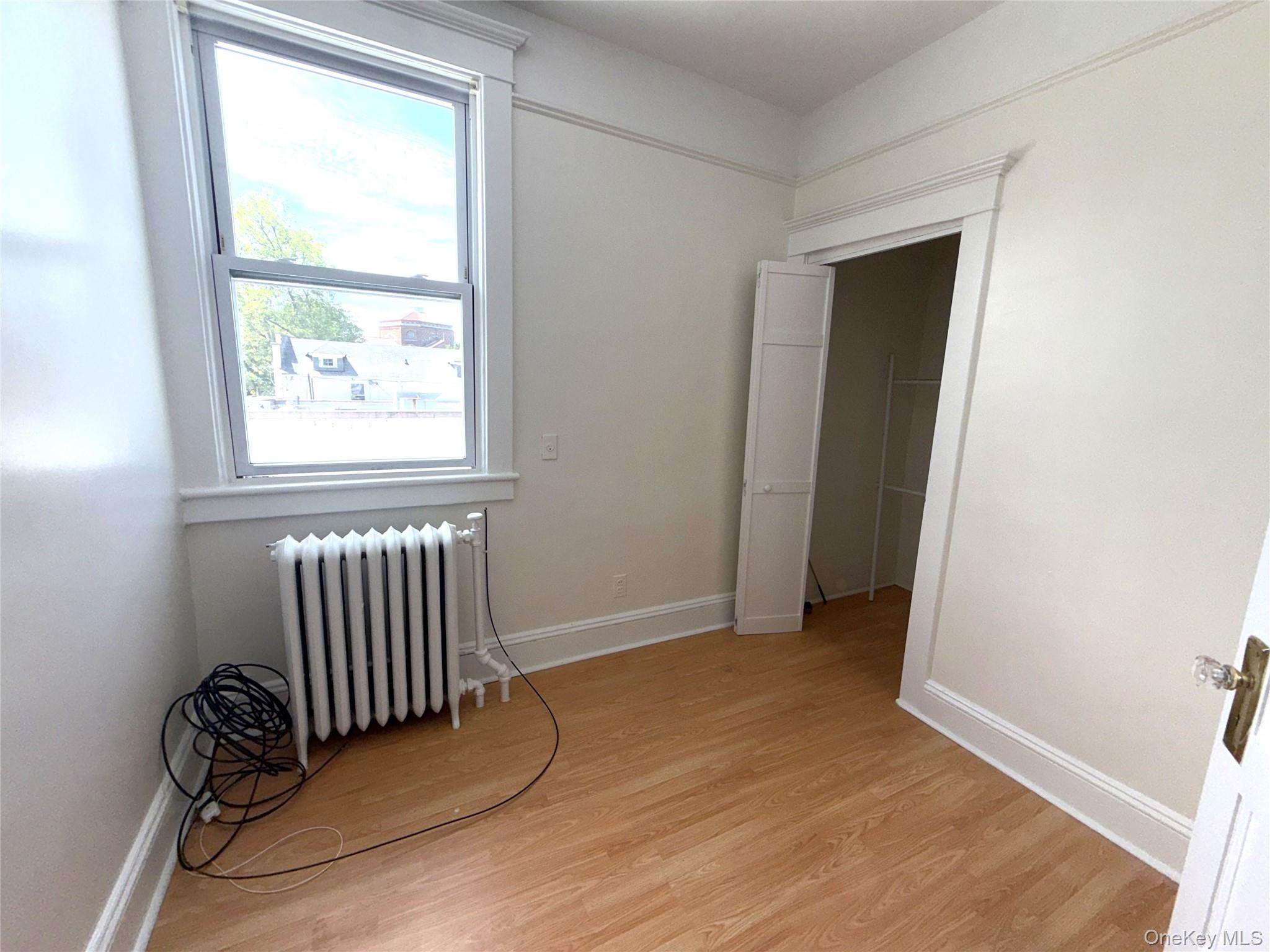 632 Middle Neck Road, Unit 2 Great Neck, NY 11023 - Photo 10 of 14