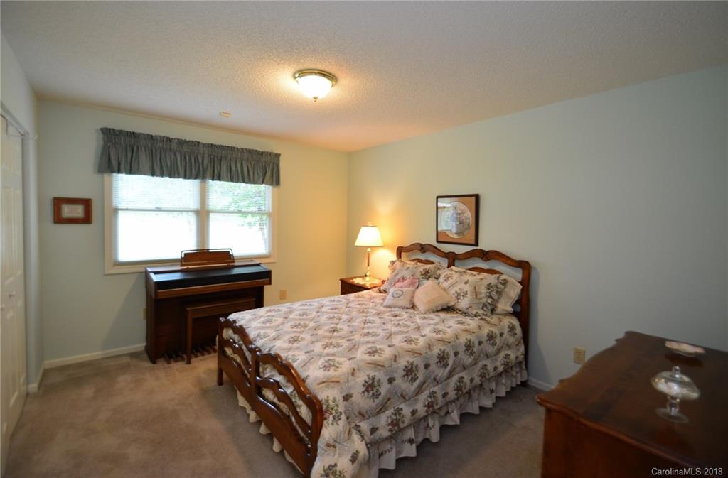 2224 Cardinal Loop Stanley, NC 28164 - Photo 20 of 35 Gallery Image 20