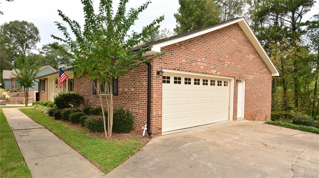 2224 Cardinal Loop Stanley, NC 28164 - Photo 3 of 35 Gallery Image 3