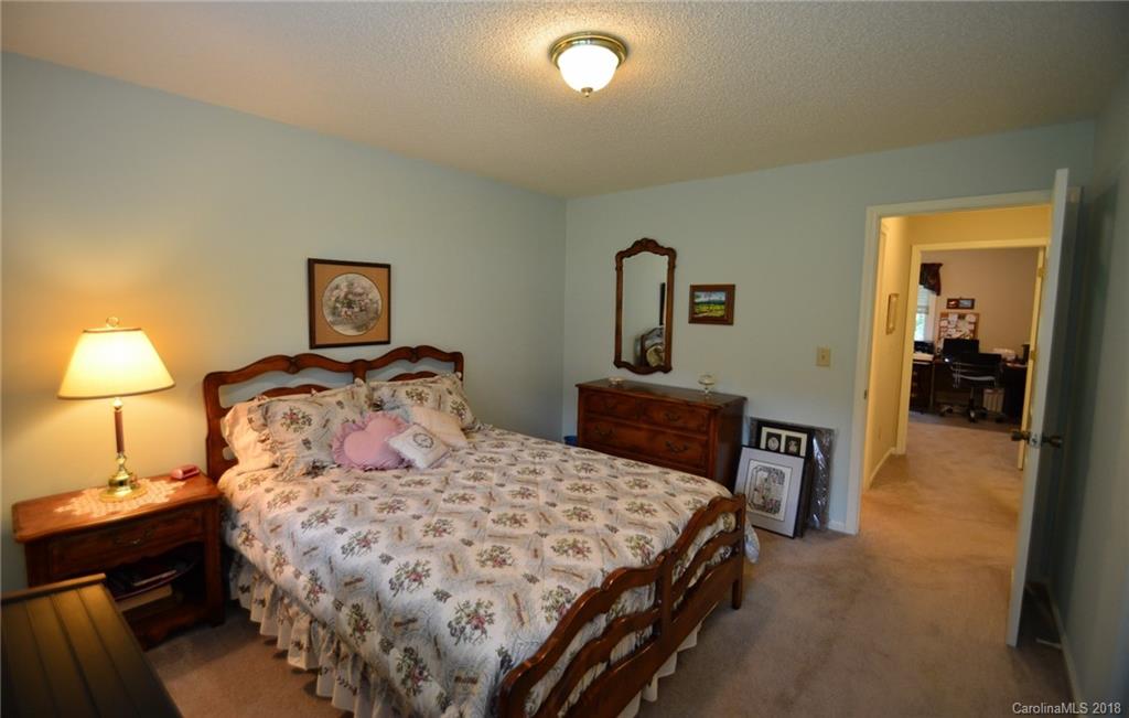 2224 Cardinal Loop Stanley, NC 28164 - Photo 21 of 35 Gallery Image 21