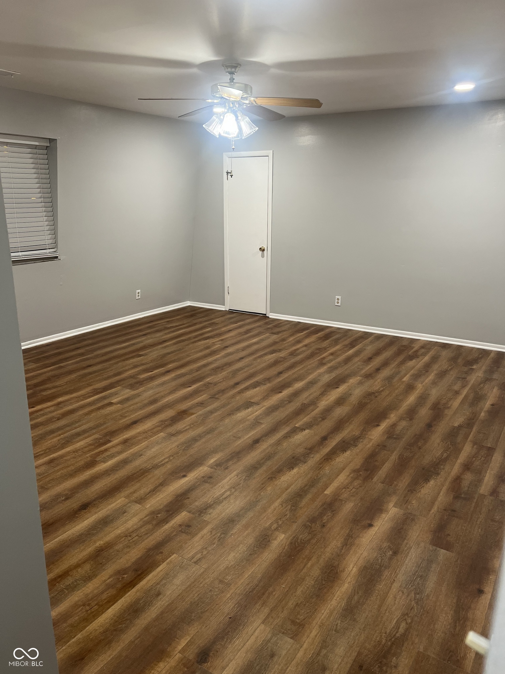 311 Elmead Court, Unit 2015 Greenwood, IN 46142 - Photo 6 of 11