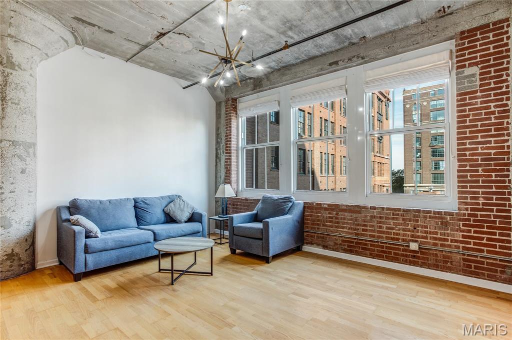 1511 Locust Street, Unit 302 St. Louis, MO 63103 - Photo 12 of 45