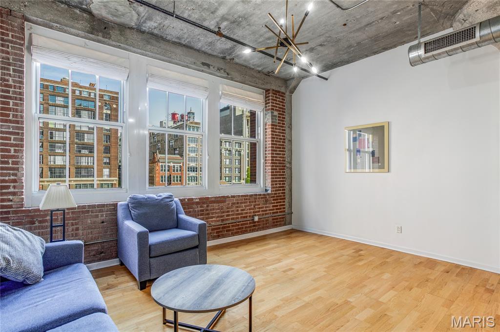 1511 Locust Street, Unit 302 St. Louis, MO 63103 - Photo 13 of 45