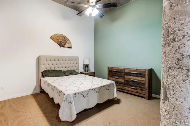 $132,000 | 1511 Locust Street, Unit 302, St. Louis, MO 63103