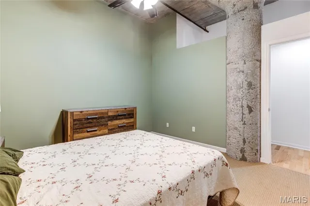 $132,000 | 1511 Locust Street, Unit 302, St. Louis, MO 63103