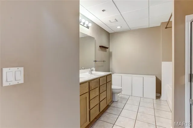 $132,000 | 1511 Locust Street, Unit 302, St. Louis, MO 63103