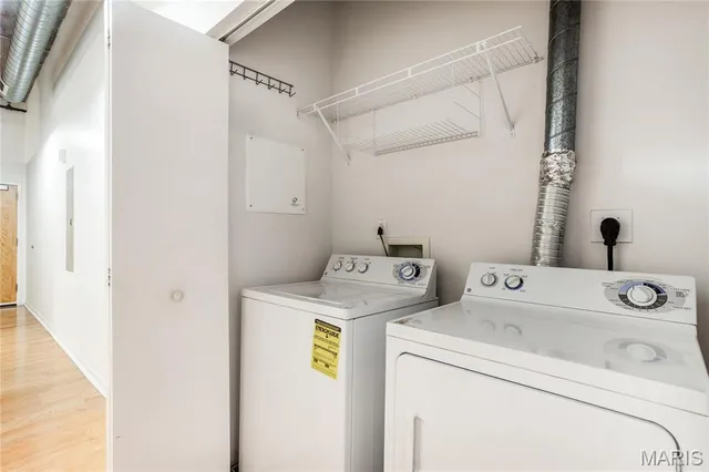 $132,000 | 1511 Locust Street, Unit 302, St. Louis, MO 63103