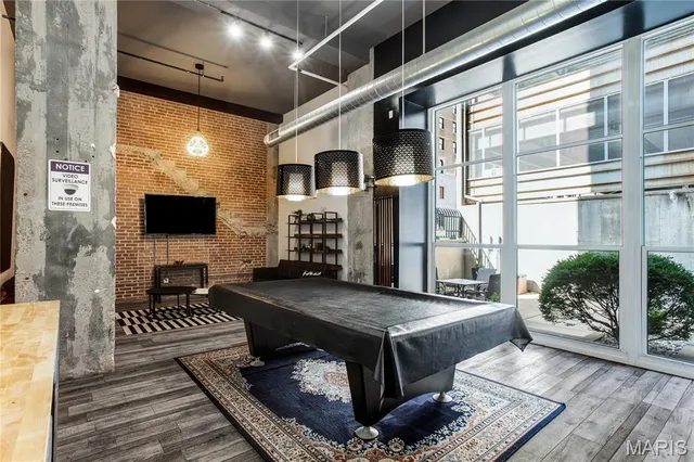 $132,000 | 1511 Locust Street, Unit 302, St. Louis, MO 63103