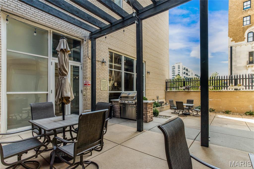 1511 Locust Street, Unit 302 St. Louis, MO 63103 - Photo 43 of 45