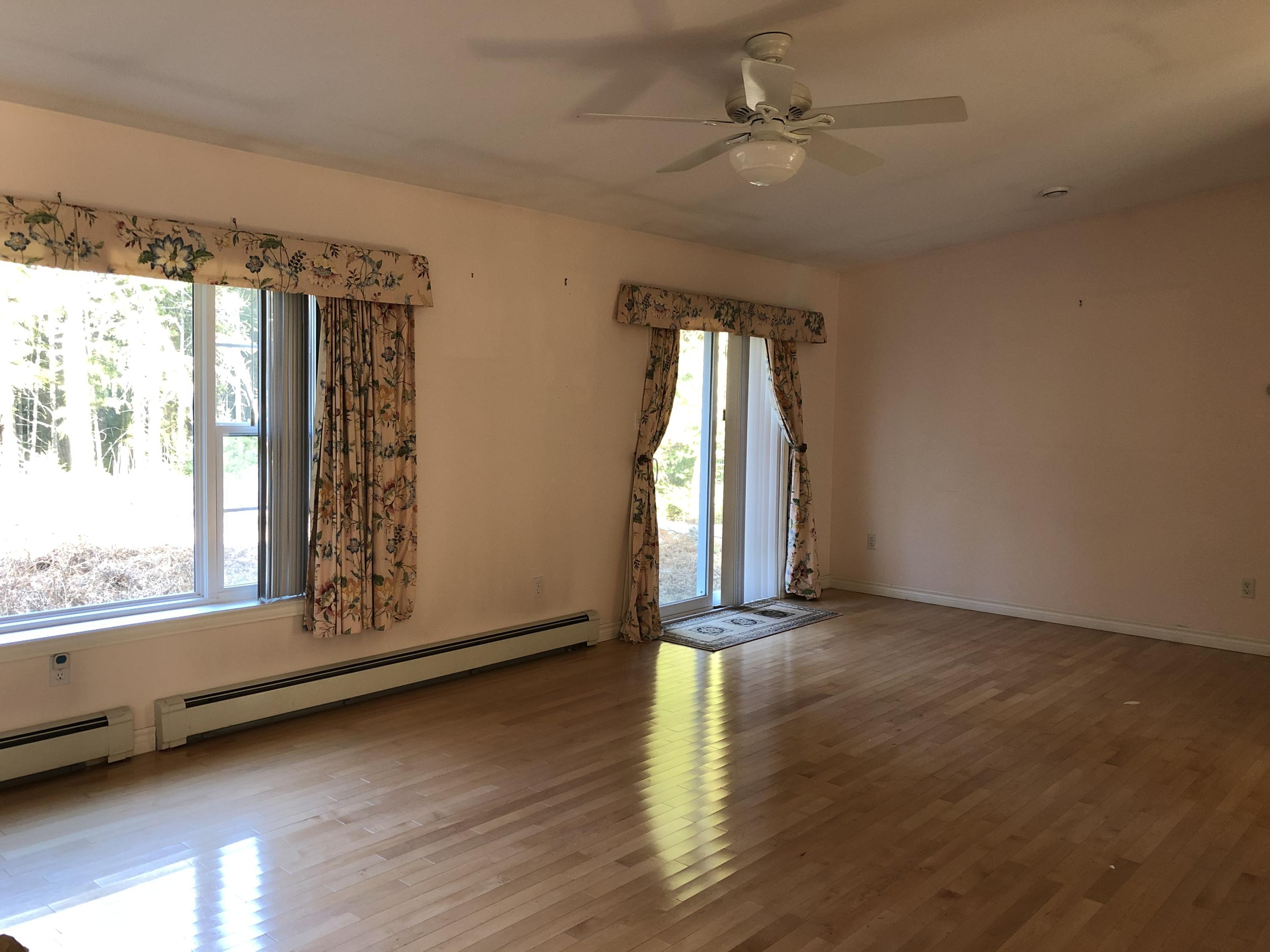 4 Golden Road Mount Desert, ME 04660 - Photo 3 of 19 Large Living room with Dining area