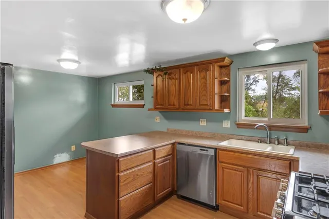 $219,900 | 179 William Circle, McKees Rocks, PA 15136