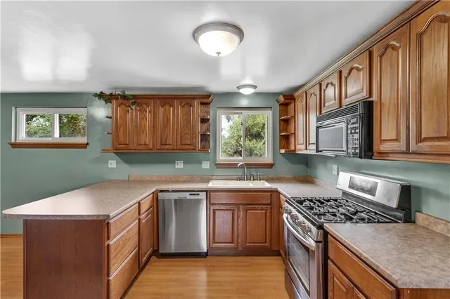 $219,900 | 179 William Circle, McKees Rocks, PA 15136