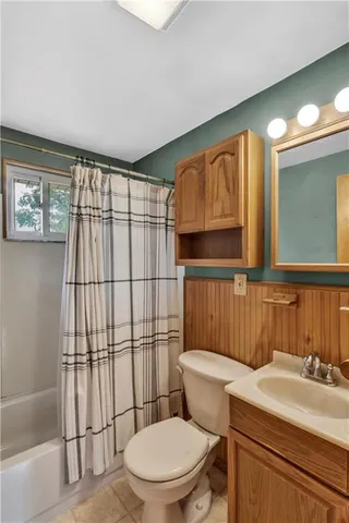 $219,900 | 179 William Circle, McKees Rocks, PA 15136