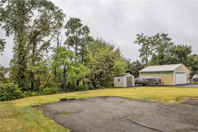 $219,900 | 179 William Circle, McKees Rocks, PA 15136