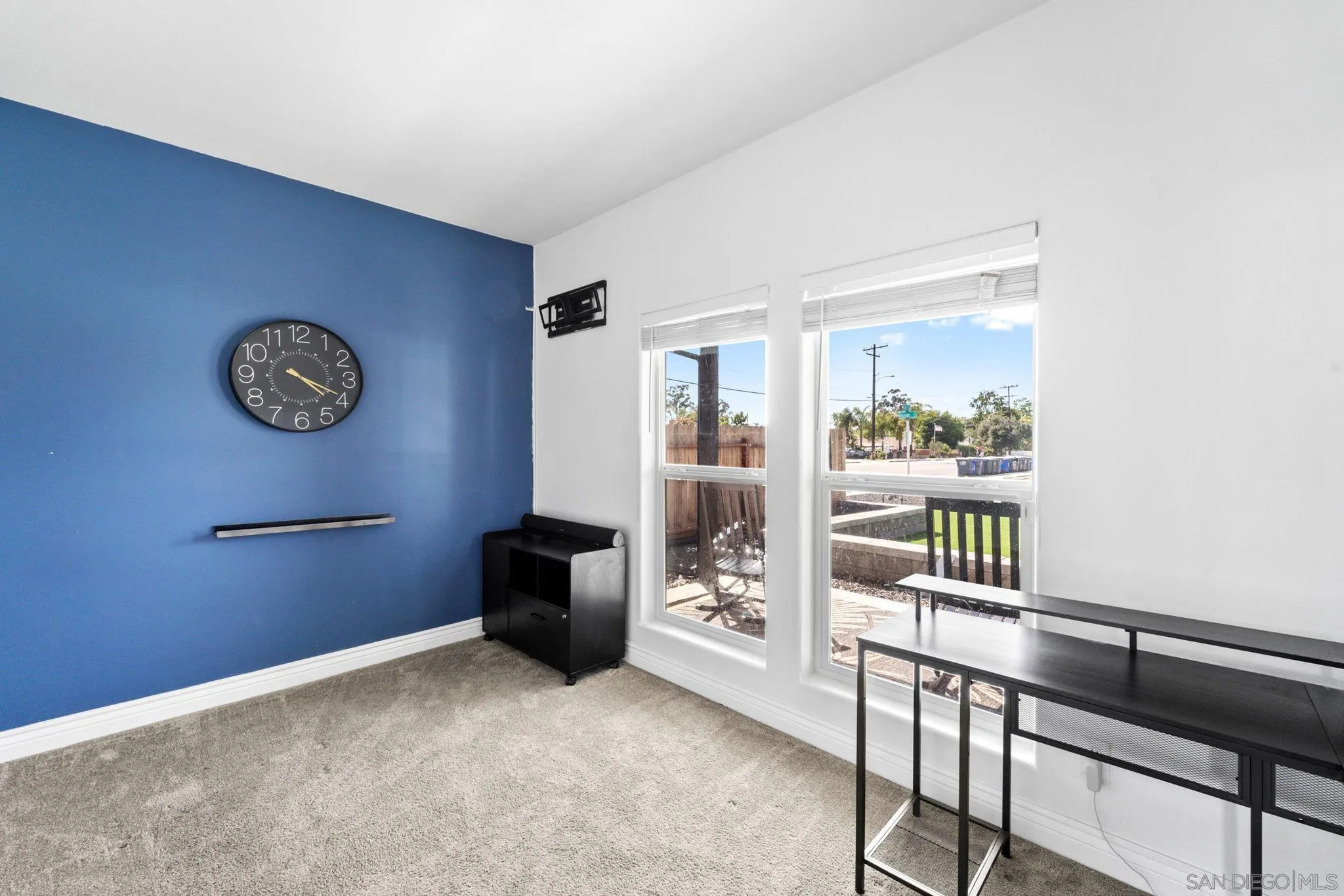 940 Passion Place Ramona, CA 92065 - Photo 10 of 25 a view of workspace with furniture and window