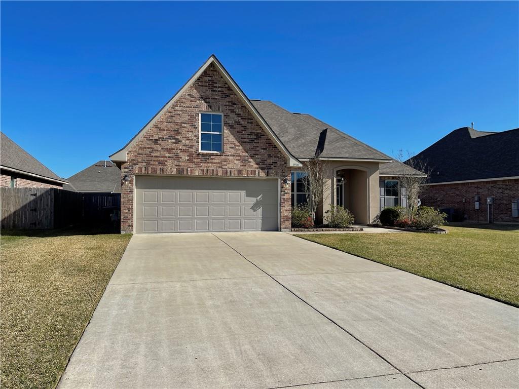 1943 Thibodeaux Road Lake Charles, LA 70607 - Photo 3 of 37 Gallery Image 3