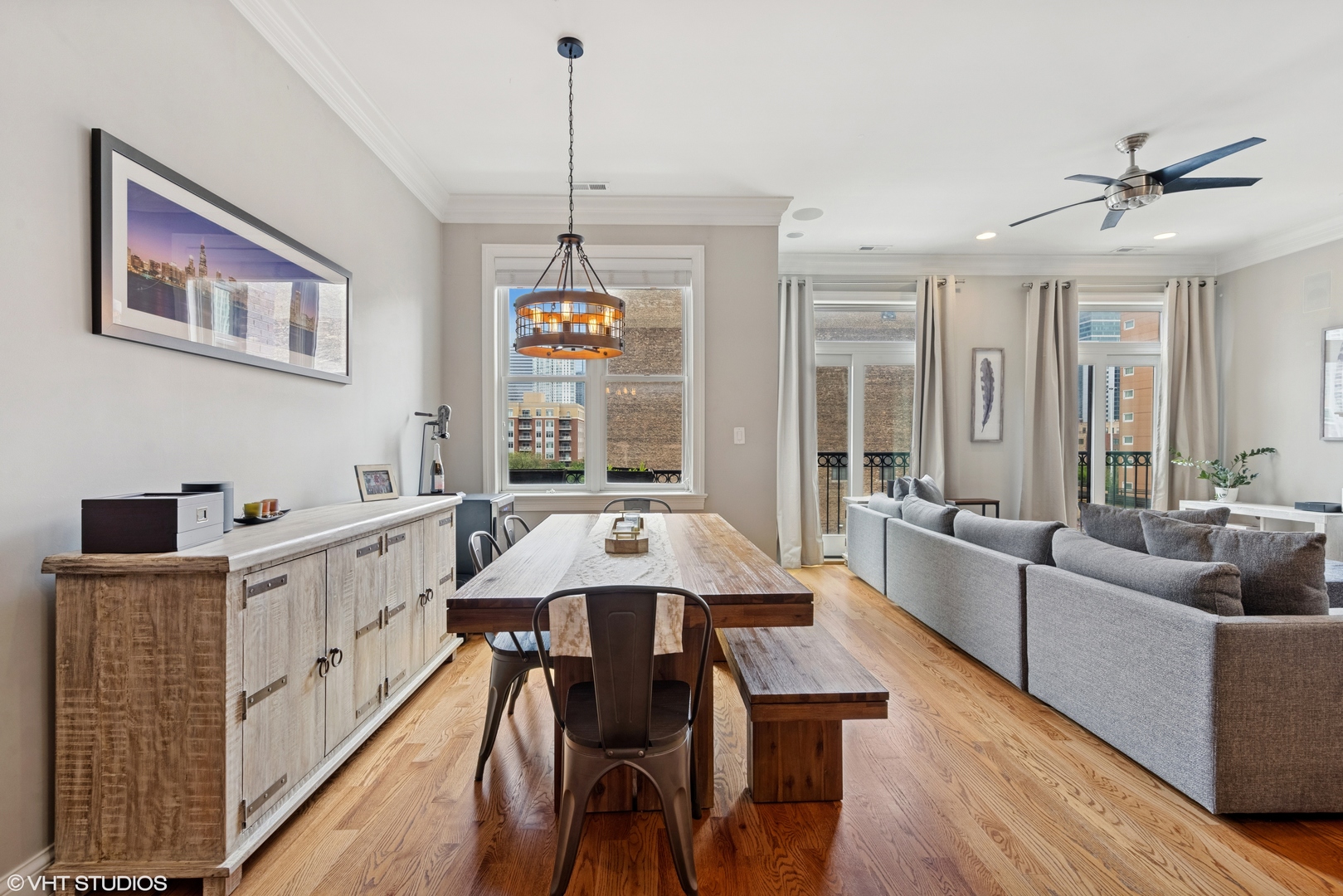 210 North Halsted Street, Unit 4 Chicago, IL 60661 - Photo 4 of 29