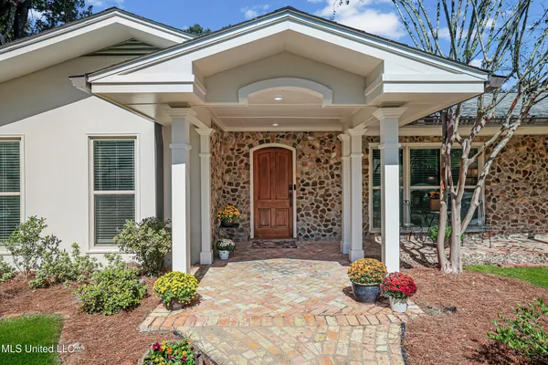 $425,000 | 2604 Evergreen Lane, Biloxi, MS 39531