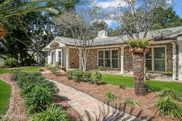 $419,900 | 2604 Evergreen Lane, Biloxi, MS 39531