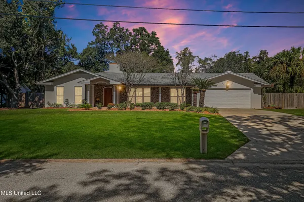 $425,000 | 2604 Evergreen Lane, Biloxi, MS 39531