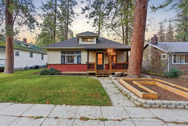 $379,900 | 1311 East 16th Avenue, Spokane, WA 99203