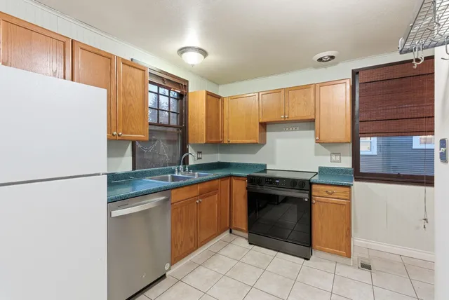 $379,900 | 1311 East 16th Avenue, Spokane, WA 99203