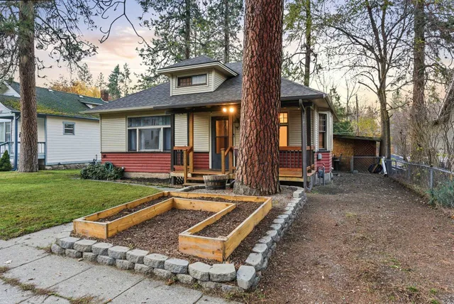 $379,900 | 1311 East 16th Avenue, Spokane, WA 99203