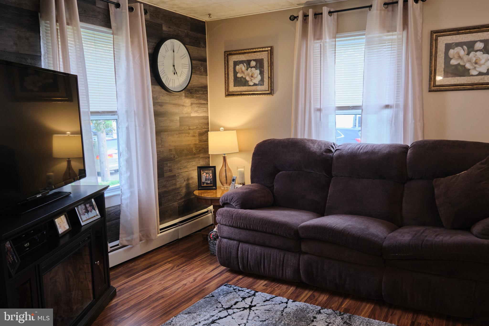 106 West Edgevale Road Brooklyn, MD 21225 - Photo 4 of 30 Gallery Image 4