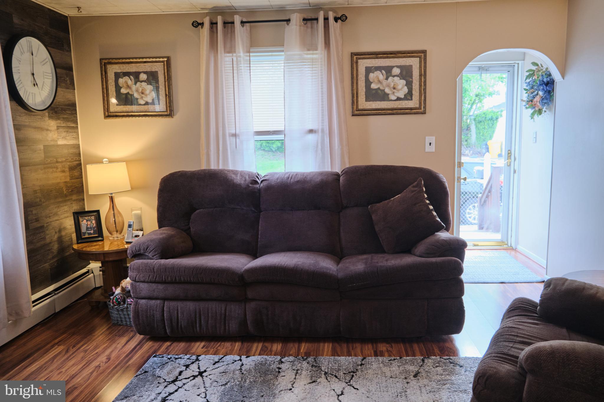 106 West Edgevale Road Brooklyn, MD 21225 - Photo 5 of 30 Gallery Image 5