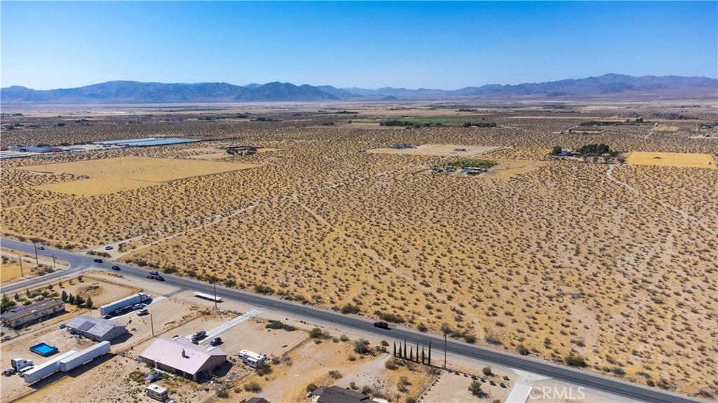 247 Old Woman Springs Road Lucerne Valley, CA 92356 - Photo 8 of 14