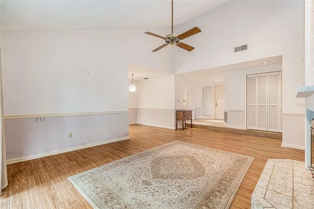 $449,000 | 3335 Foxridge Circle, Tampa, FL 33618