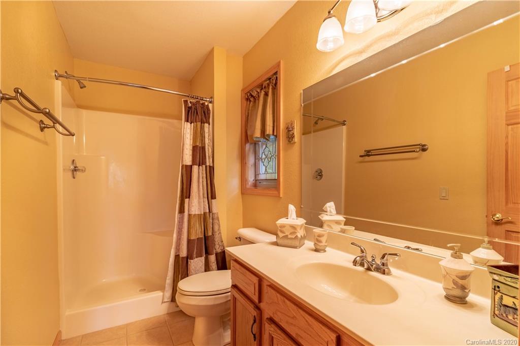 66 Pinnacle Road Burnsville, NC 28714 - Photo 17 of 43 Gallery Image 17