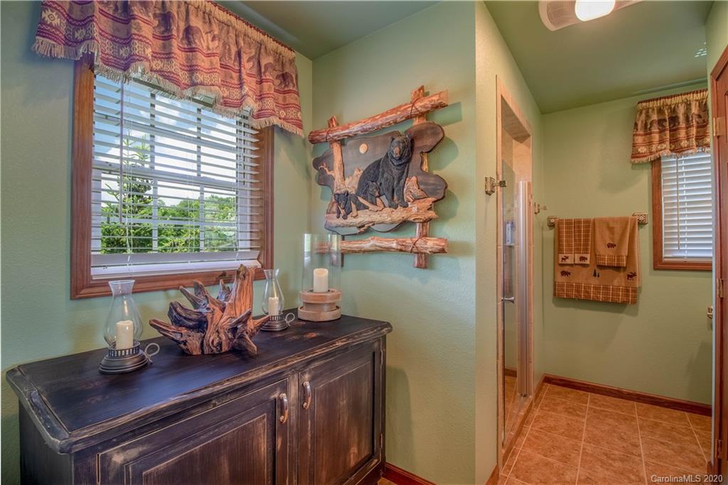66 Pinnacle Road Burnsville, NC 28714 - Photo 9 of 43 Gallery Image 9