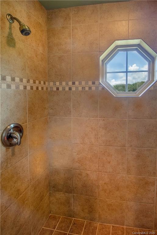 66 Pinnacle Road Burnsville, NC 28714 - Photo 10 of 43 Gallery Image 10