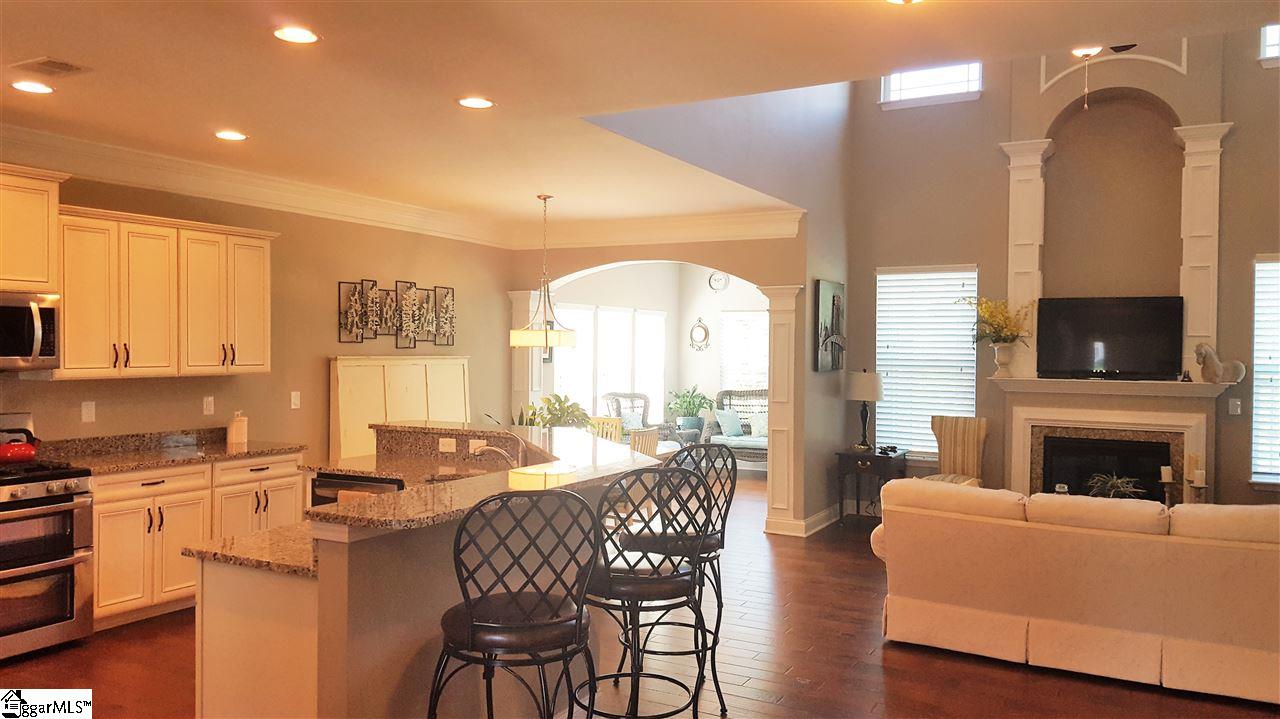 129 Arnold Mill Road Simpsonville, SC 29680 - Photo 5 of 29 Gallery Image 5