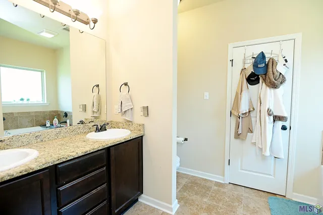 $219,900 | 127 Petal Avenue, Thibodaux, LA 70301