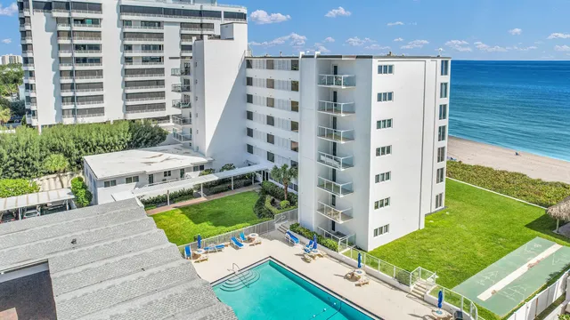 $25,000 | 2909 South Ocean Boulevard, Unit 7A, Highland Beach, FL 33487