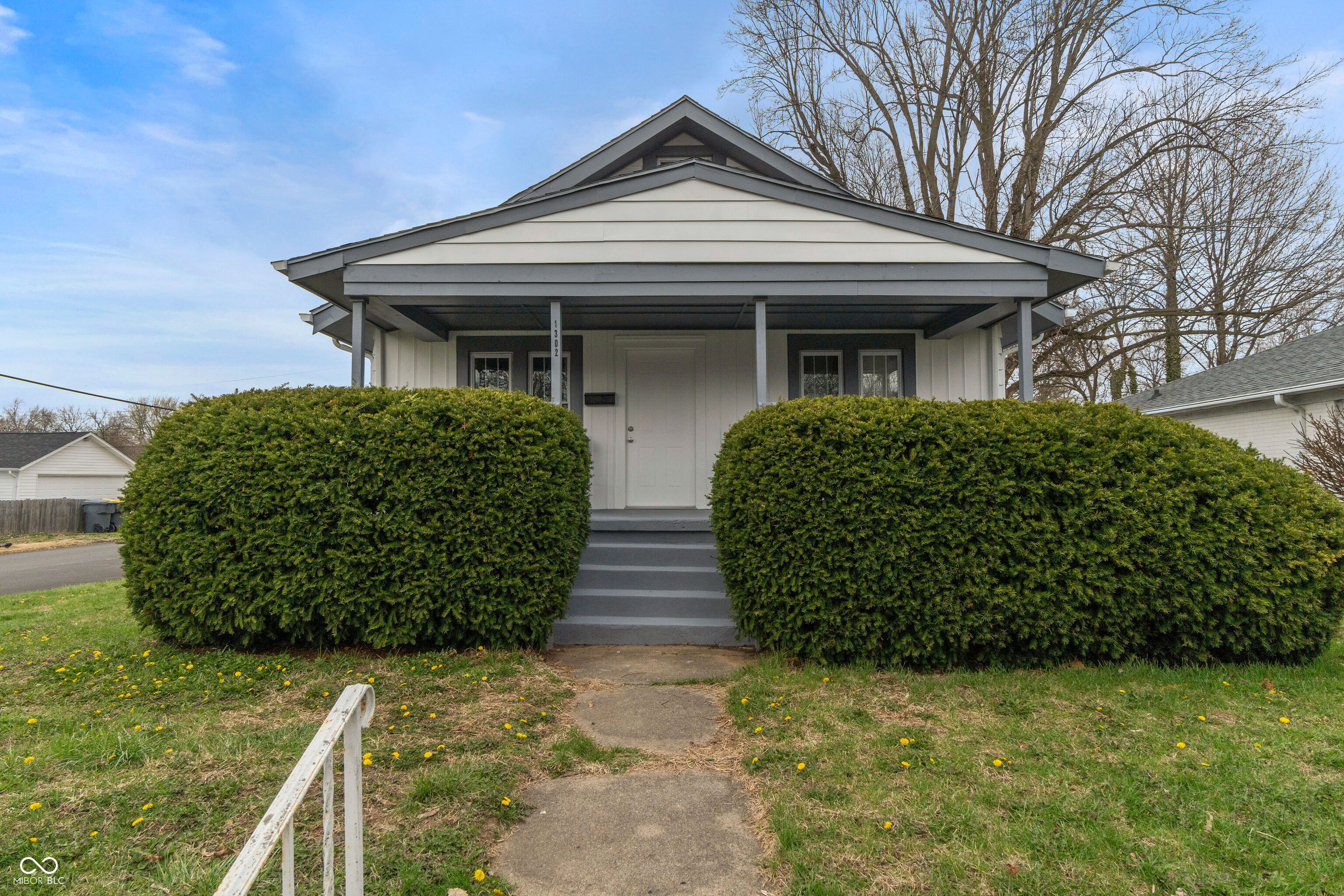1302 East 8th Street Anderson, IN 46012 - Photo 1 of 31