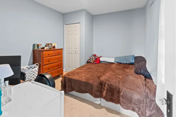 $217,000 | 1302 East 8th Street, Anderson, IN 46012