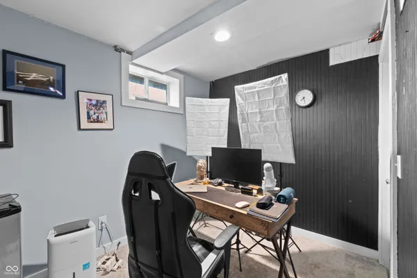 $217,000 | 1302 East 8th Street, Anderson, IN 46012