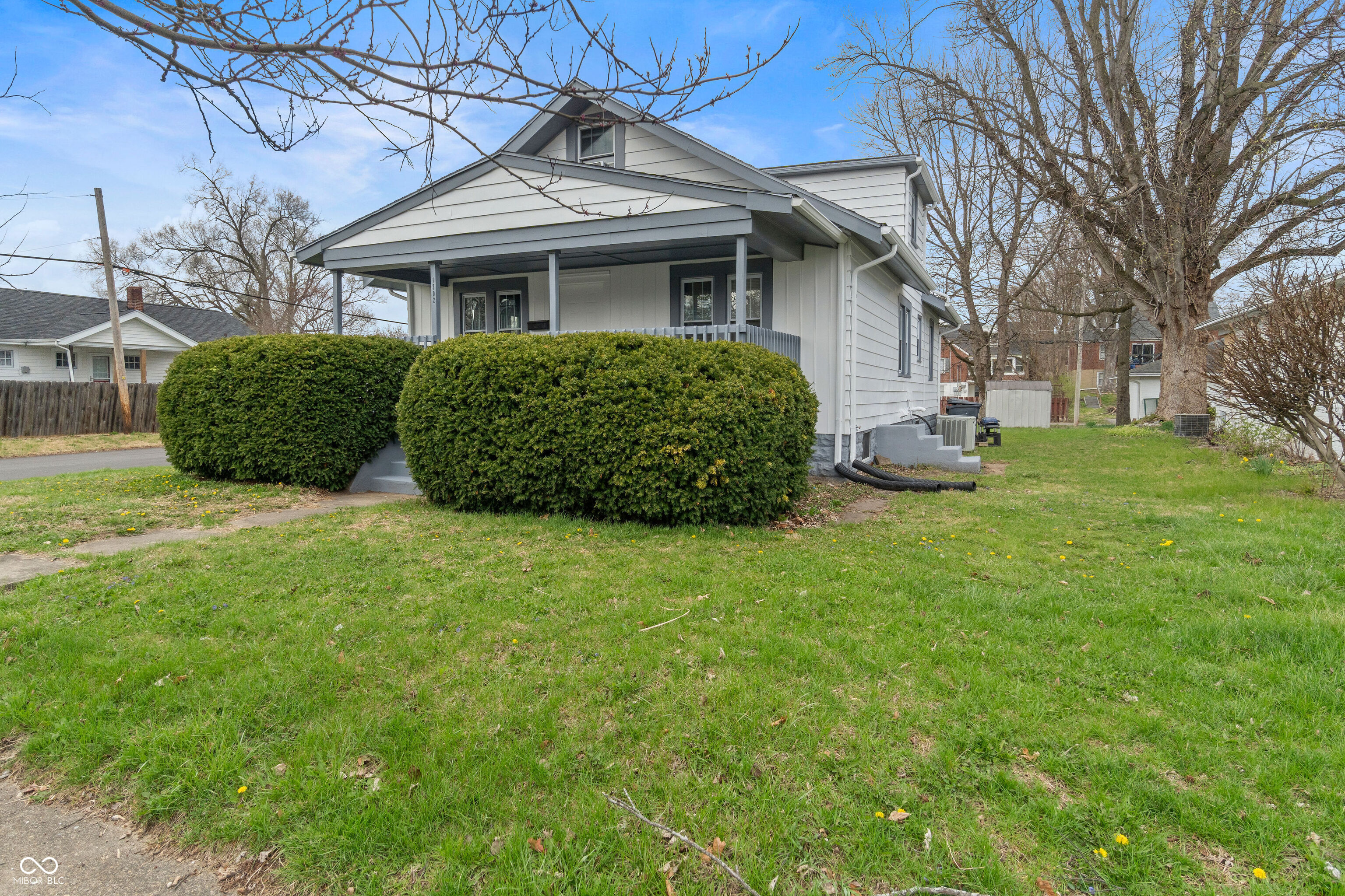1302 East 8th Street Anderson, IN 46012 - Photo 2 of 31