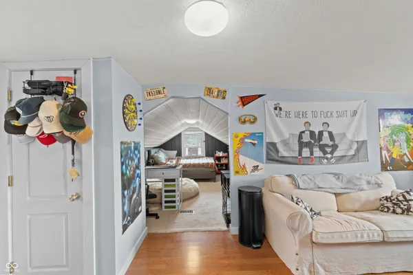 $217,000 | 1302 East 8th Street, Anderson, IN 46012