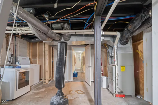 $217,000 | 1302 East 8th Street, Anderson, IN 46012