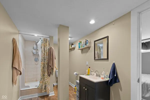 $217,000 | 1302 East 8th Street, Anderson, IN 46012