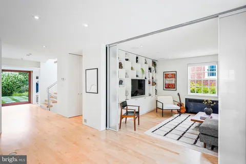 $2,195,000 | 6404 31st Place Northwest, Washington, DC 20015
