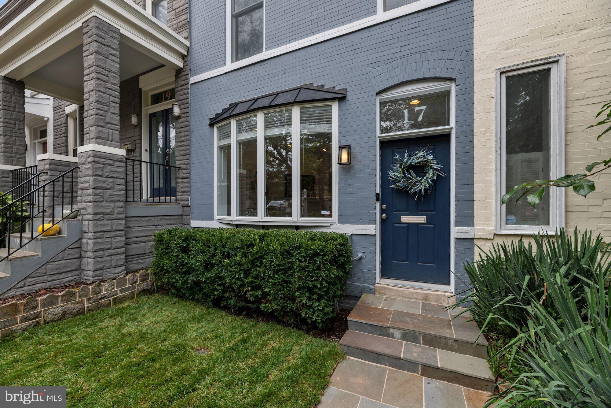 17 15th Street Southeast Washington, DC 20003 - Photo 2 of 17